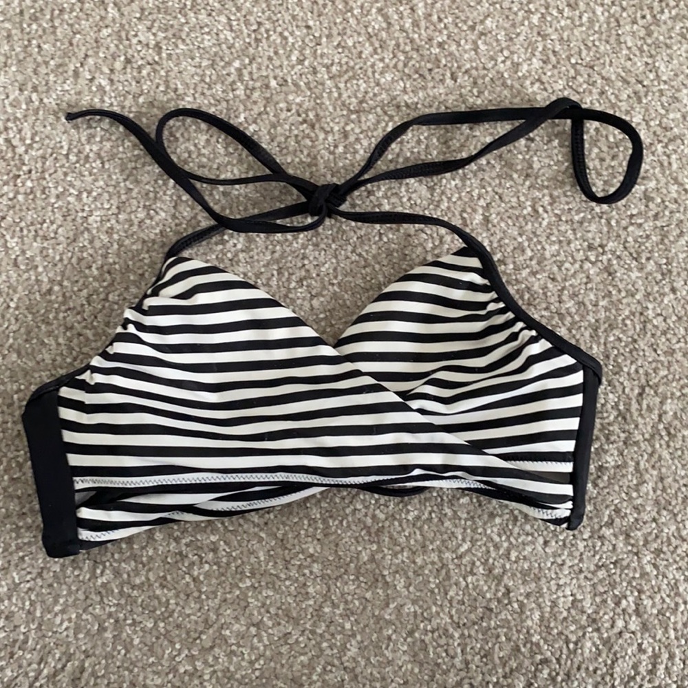 VS Pink Wrap Bikini Top
